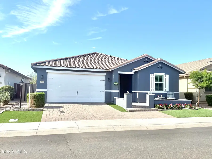 3959 E Liberty Lane E, Gilbert, AZ 85296 - #3