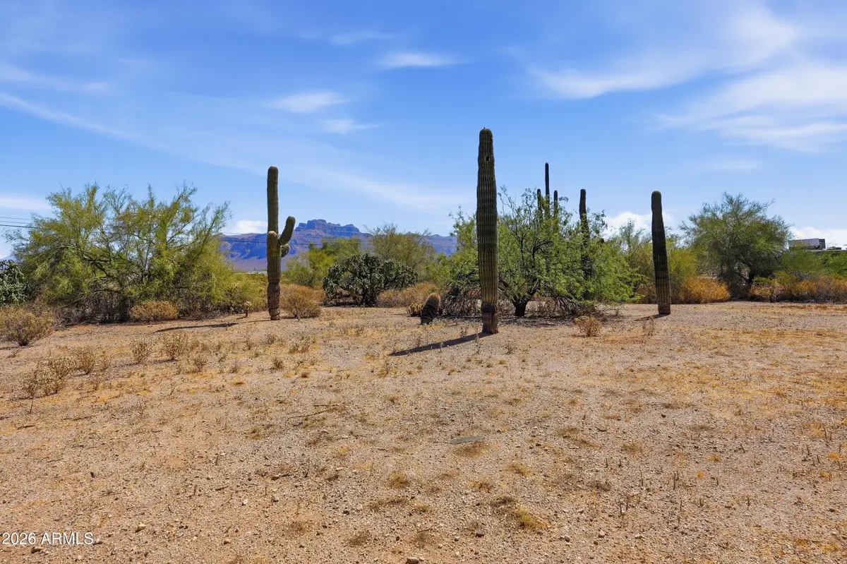 1920 E 18th Avenue, Apache Junction, AZ 85119 - #1