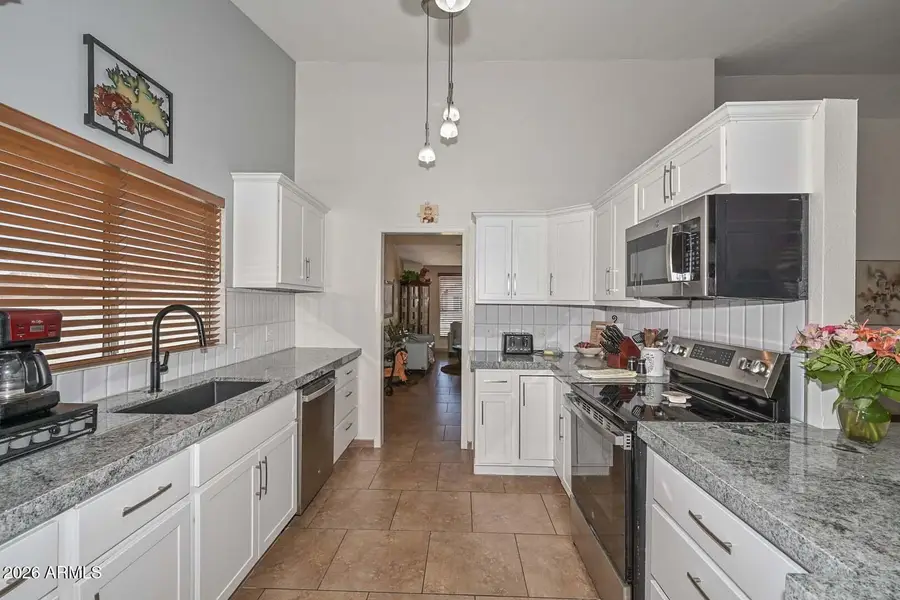7637 W Dreyfus Drive, Peoria, AZ 85381 - #2