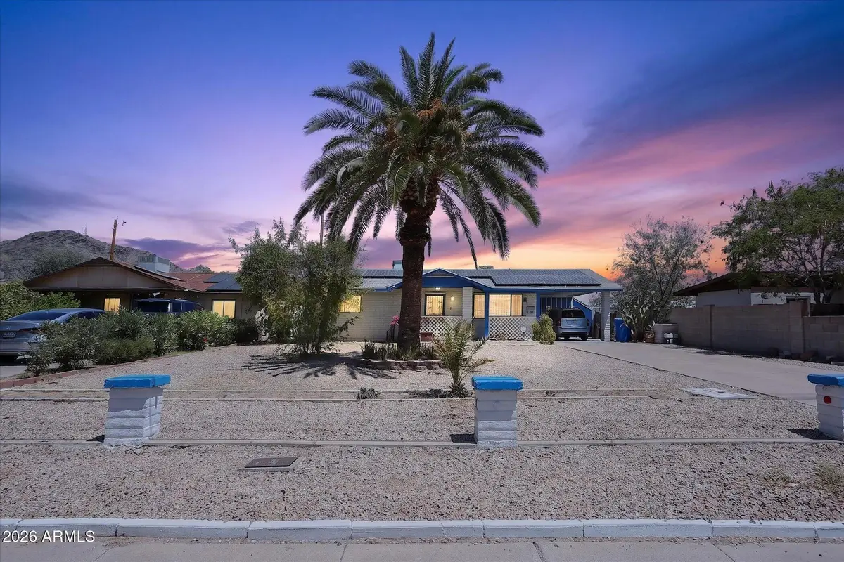 806 E Mountain View Road, Phoenix, AZ 85020 - #1