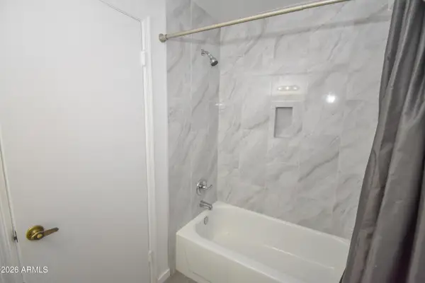 6610 W Kingston Lane, Glendale, AZ 85306