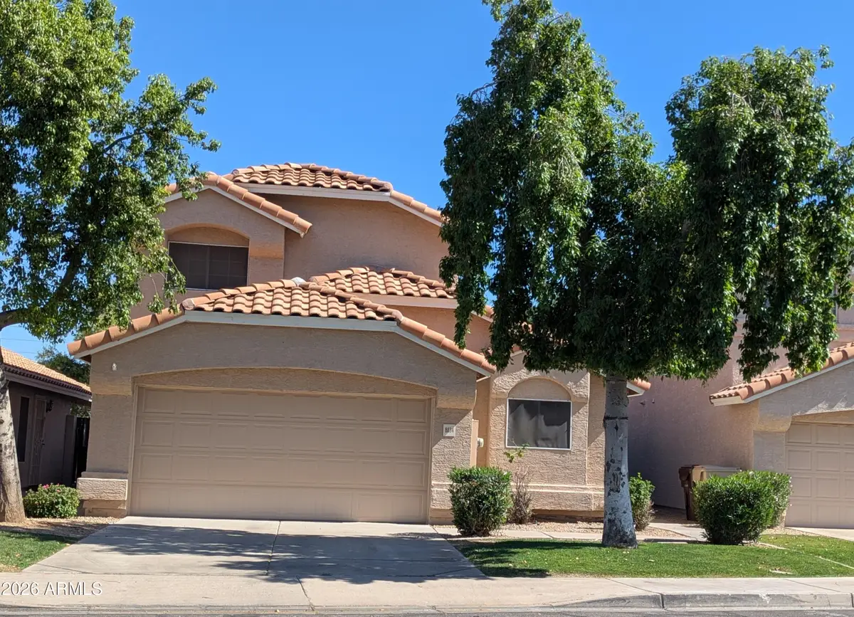 8034 W Paradise Drive, Peoria, AZ 85345 - #1