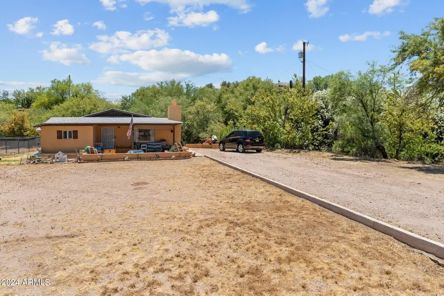 331 W Center Street, Wickenburg, AZ 85390 - #3