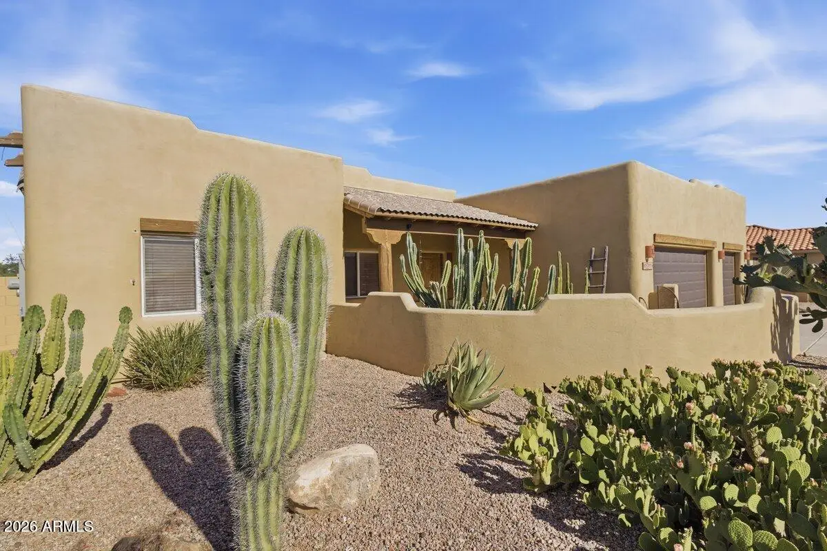 15311 S Saxon Road, Arizona City, AZ 85123 - #1