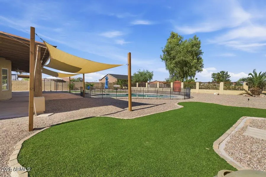 15311 S Saxon Road, Arizona City, AZ 85123 - #3