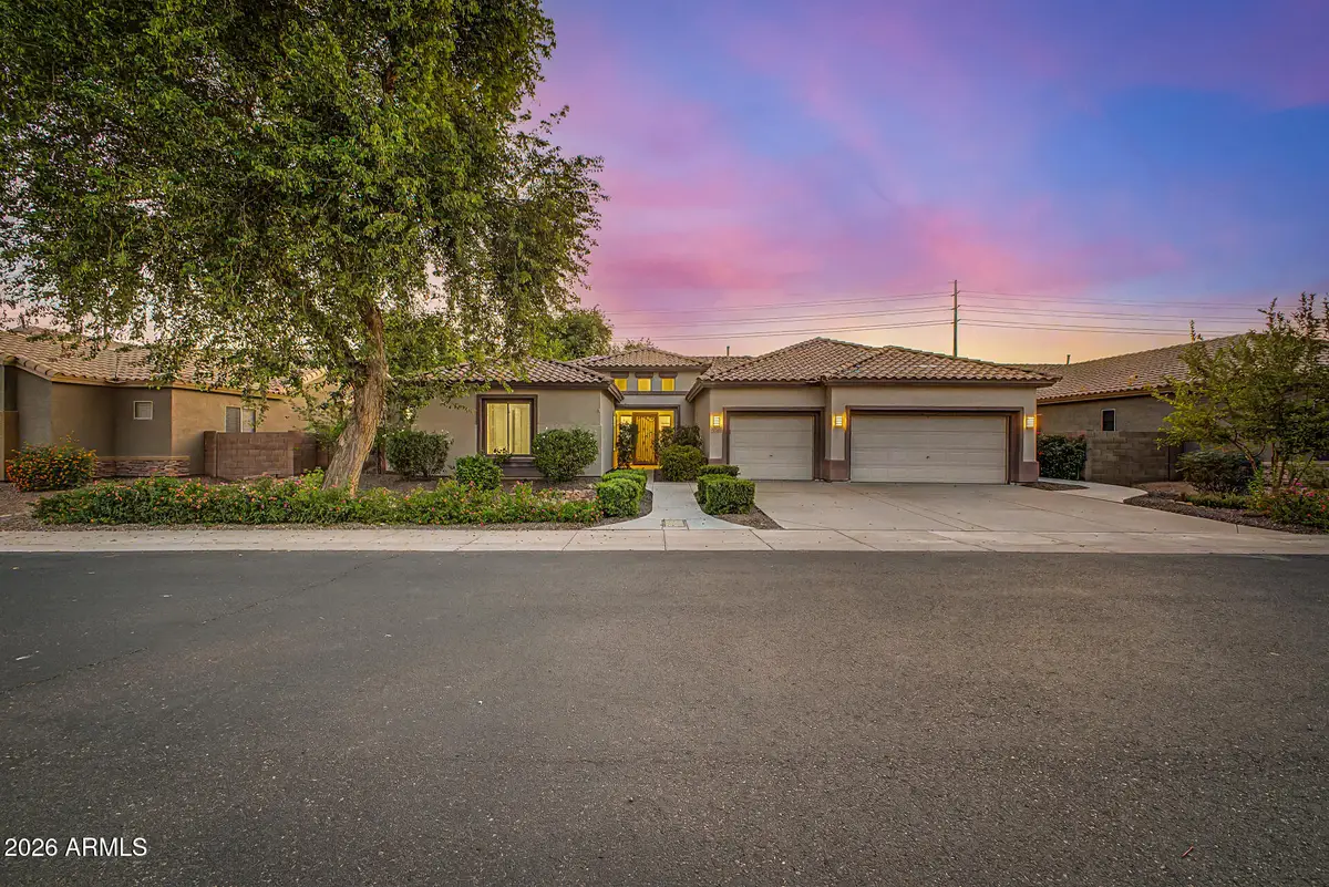 5610 S Eucalyptus Place, Chandler, AZ 85249 - #1