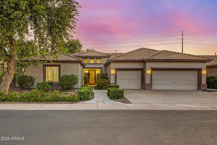 5610 S Eucalyptus Place, Chandler, AZ 85249 - #2