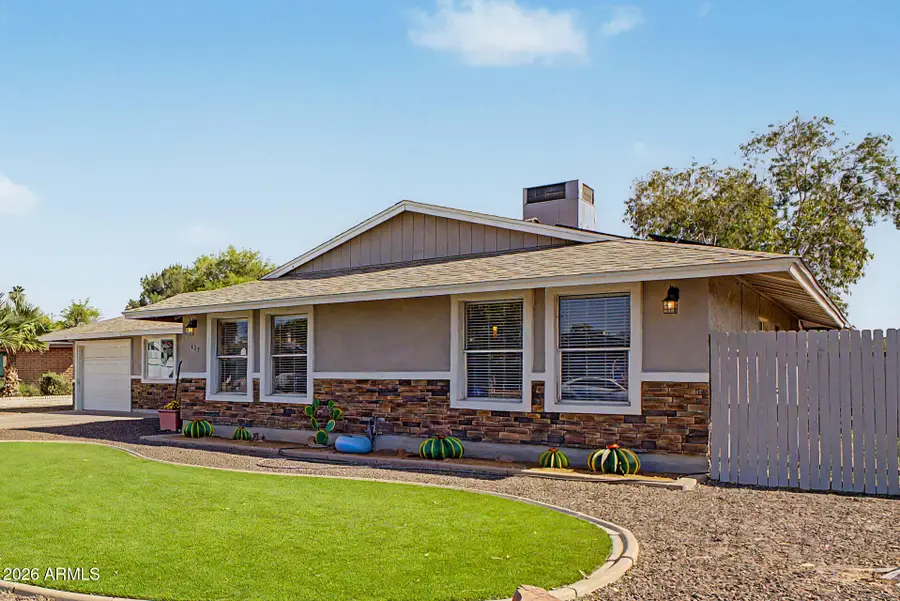 427 W Spur Avenue, Gilbert, AZ 85233 - #3