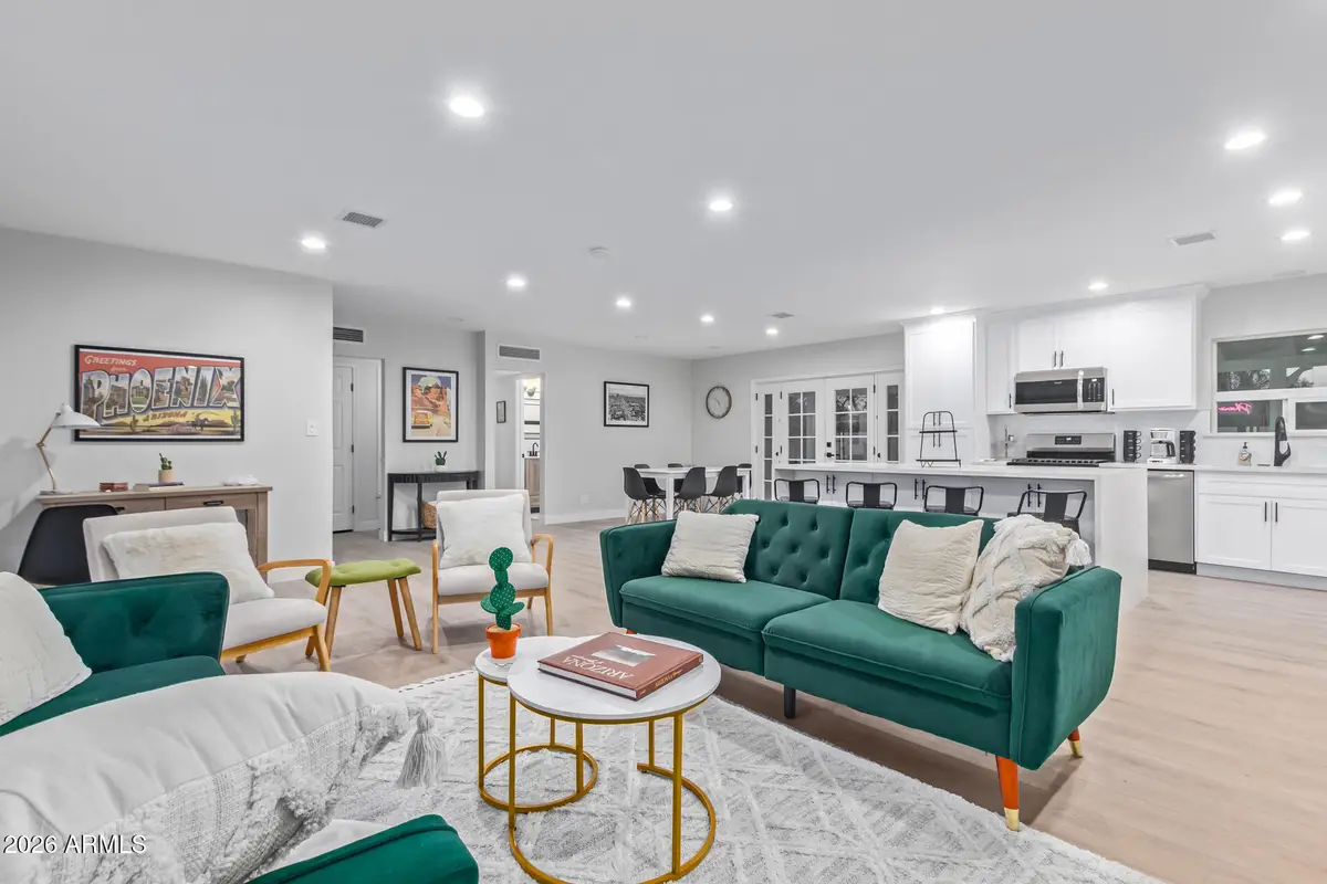 1535 W Lawrence Road, Phoenix, AZ 85015 - #1