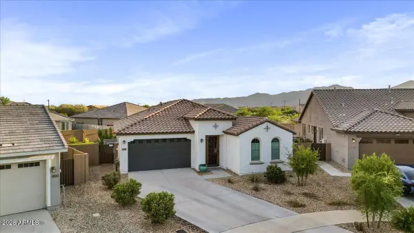 18879 W Cholla Street, Surprise, AZ 85388