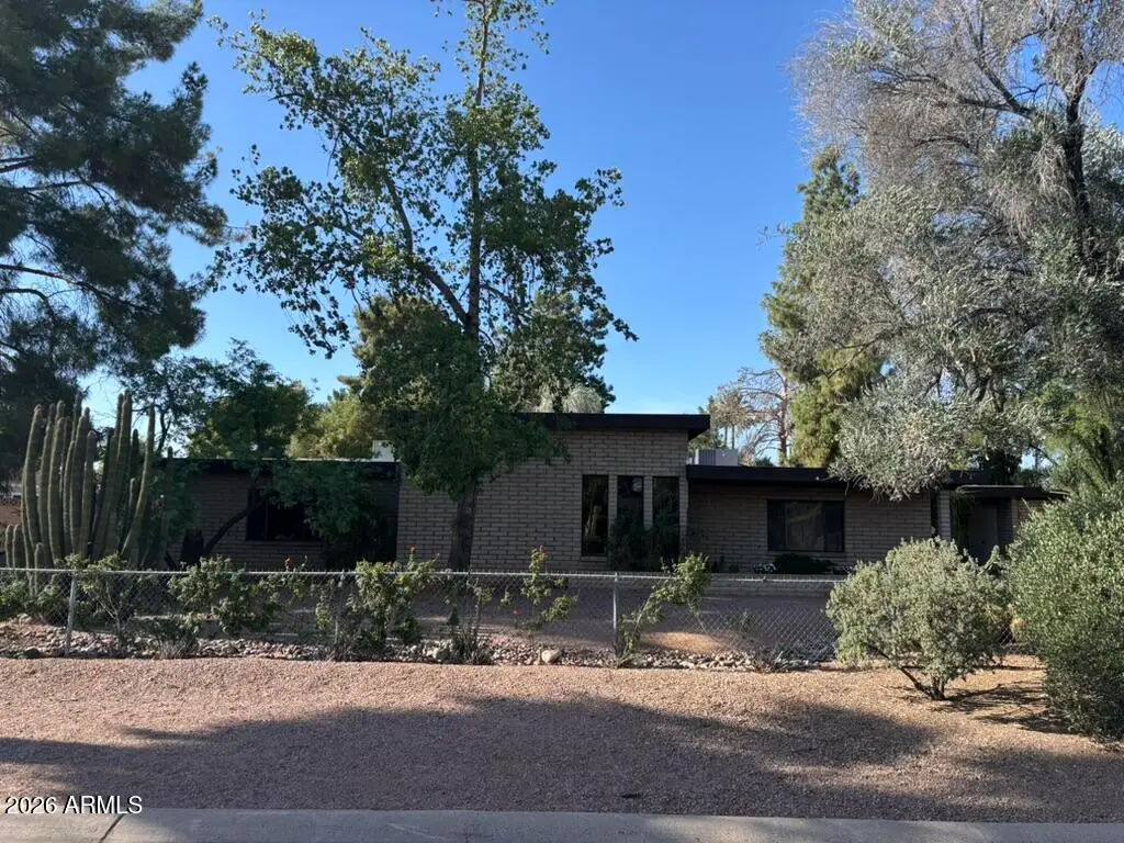 2950 E Turney Avenue, Phoenix, AZ 85016 - #1