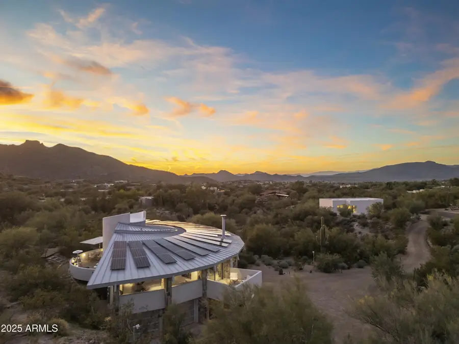 7915 E Primrose Path, Carefree, AZ 85377 - #2