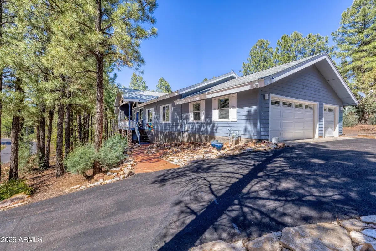 1521 N 36th Drive, Show Low, AZ 85901 - #1