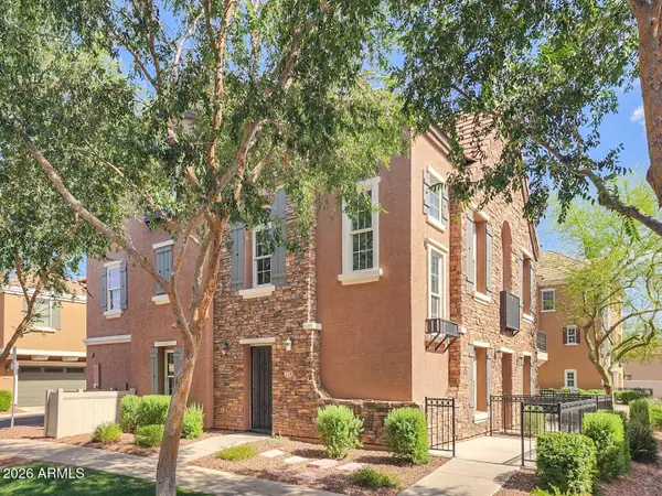 2774 S Balsam Drive, Gilbert, AZ 85295