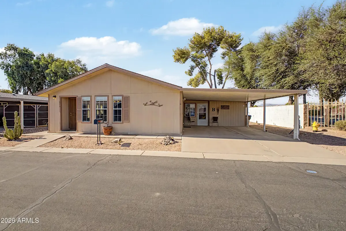 886 E Eagle Drive, San Tan Valley, AZ 85140 - #1
