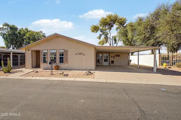 886 E Eagle Drive, San Tan Valley, AZ 85140