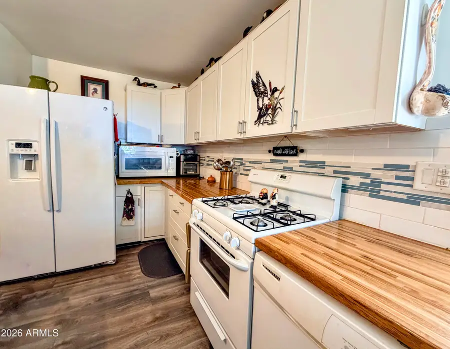22402 S Oak Way, Yarnell, AZ 85362 - #3