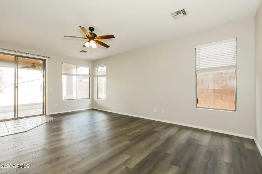 10 E Mill Reef Drive, San Tan Valley, AZ 85143 - #3
