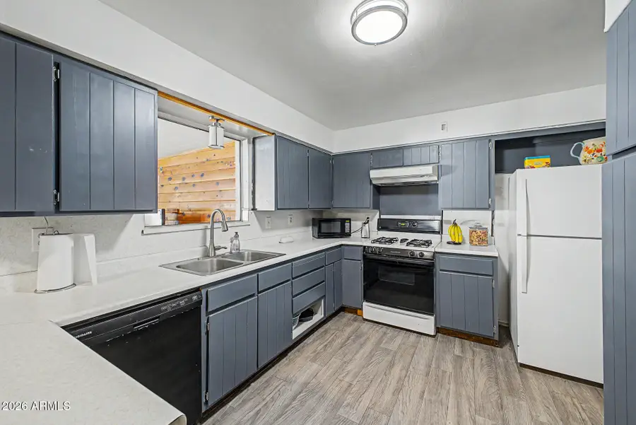 10202 E Jones Avenue, Mesa, AZ 85208 - #3