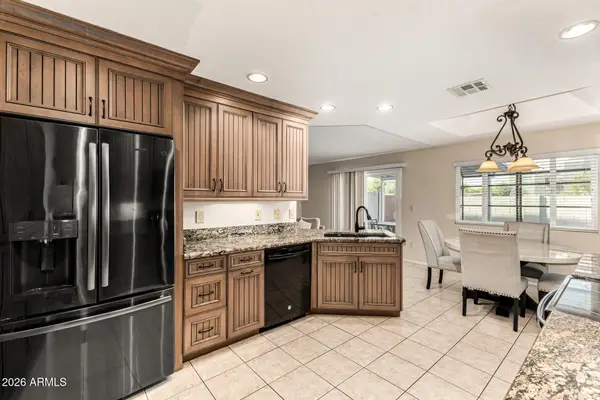 6706 W Ruth Avenue, Peoria, AZ 85345