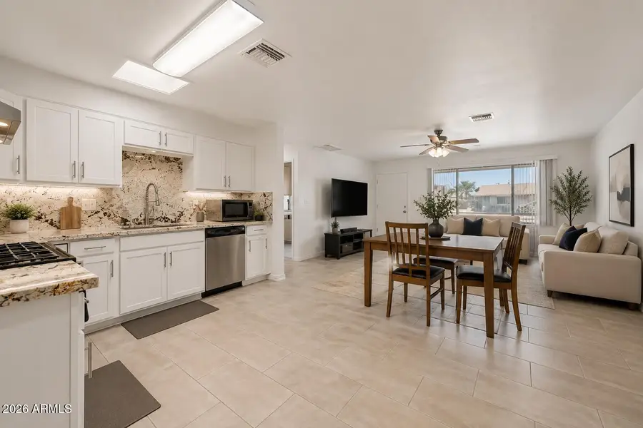 11025 W Cherry Hills Drive W, Sun City, AZ 85351 - #3