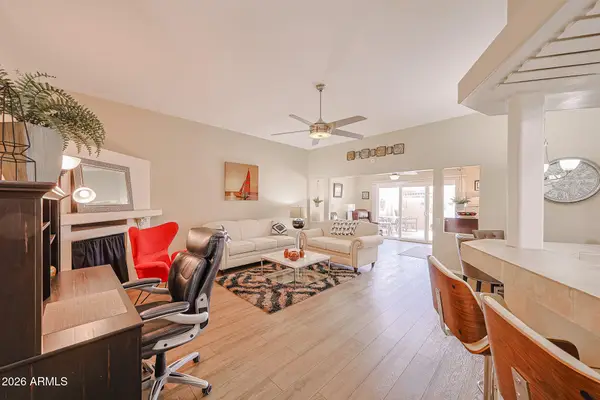 17417 N 105th Avenue N, Sun City, AZ 85373