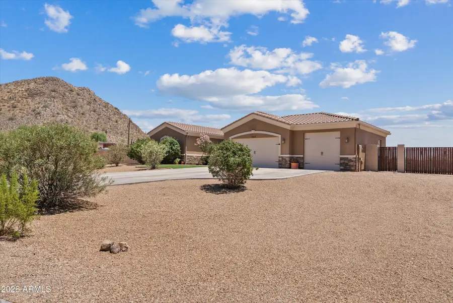 1913 W Laurie Lane, San Tan Valley, AZ 85144 - #2