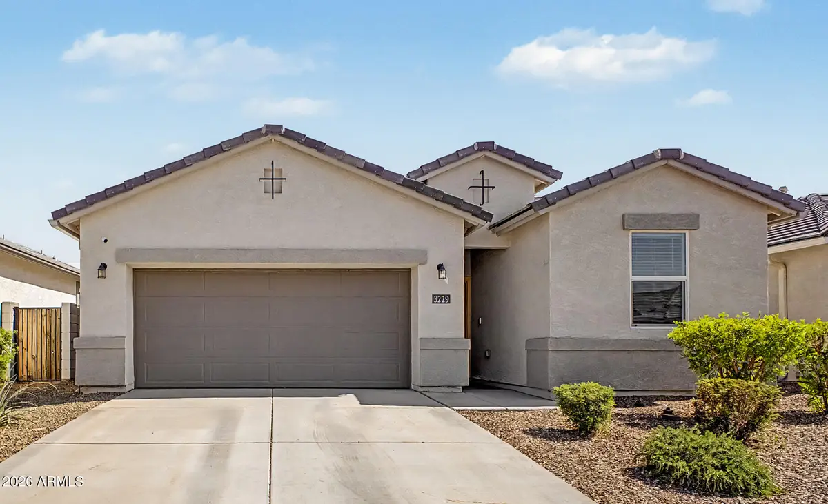 3229 W Shanley Avenue, Apache Junction, AZ 85120 - #1