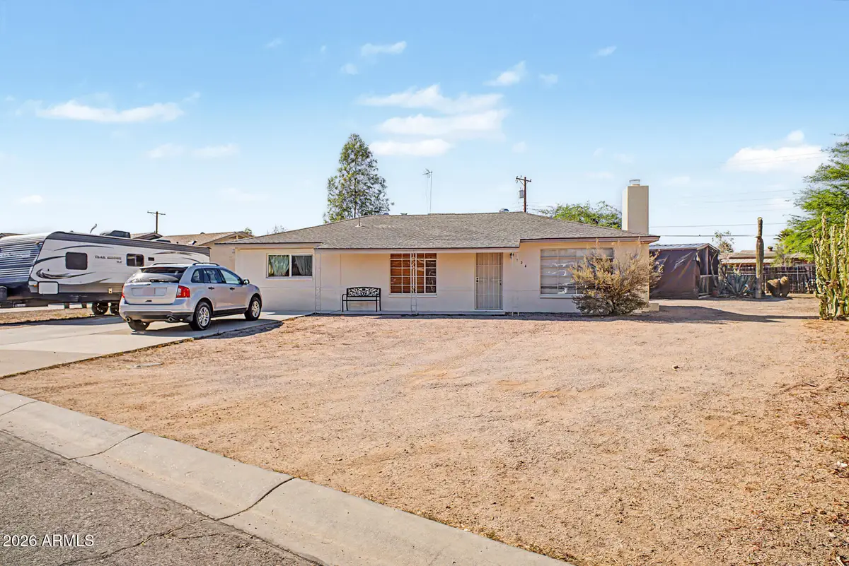 924 E Granada Avenue, Apache Junction, AZ 85119 - #1