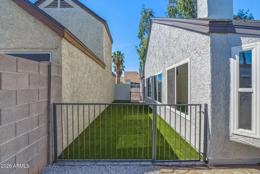 2206 W Beaubien Drive, Phoenix, AZ 85027 - #3