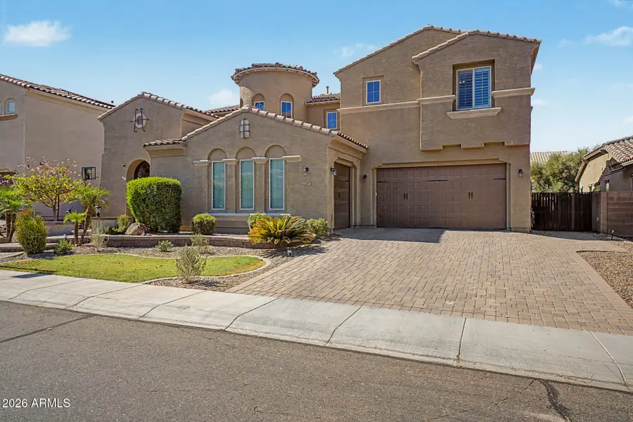 2207 E Lindrick Drive, Gilbert, AZ 85298 - #2