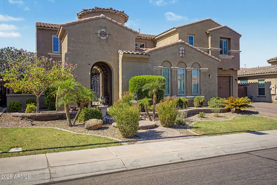 2207 E Lindrick Drive, Gilbert, AZ 85298 - #3