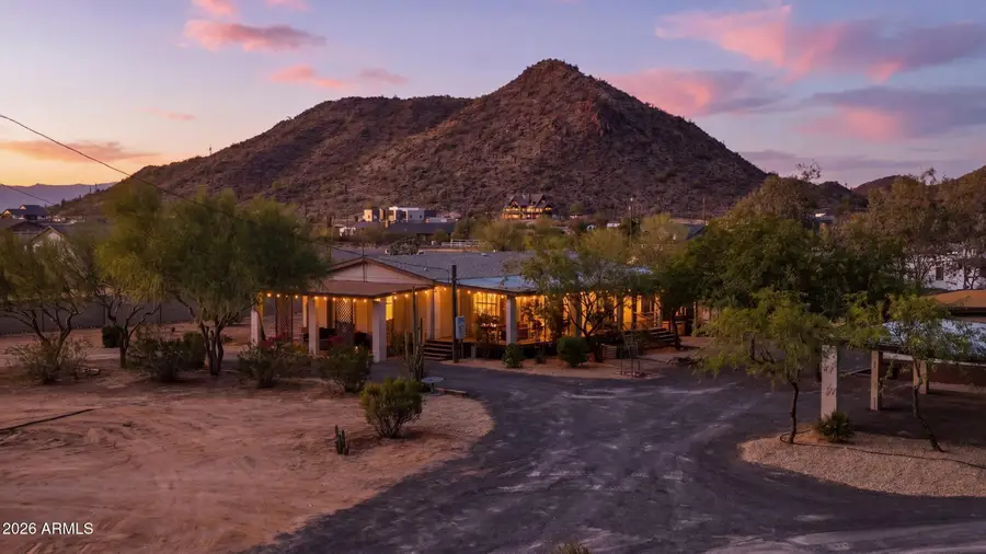 2056 W Gail Road, Queen Creek, AZ 85142 - #2