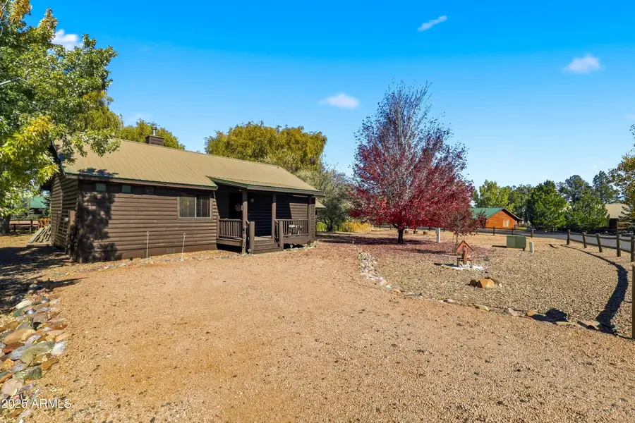 2348 S Buffalo Loop, Overgaard, AZ 85933 - #3