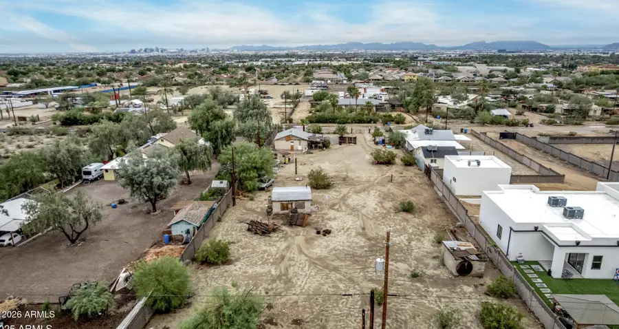 2237 E Desert Lane, Phoenix, AZ 85042 - #3
