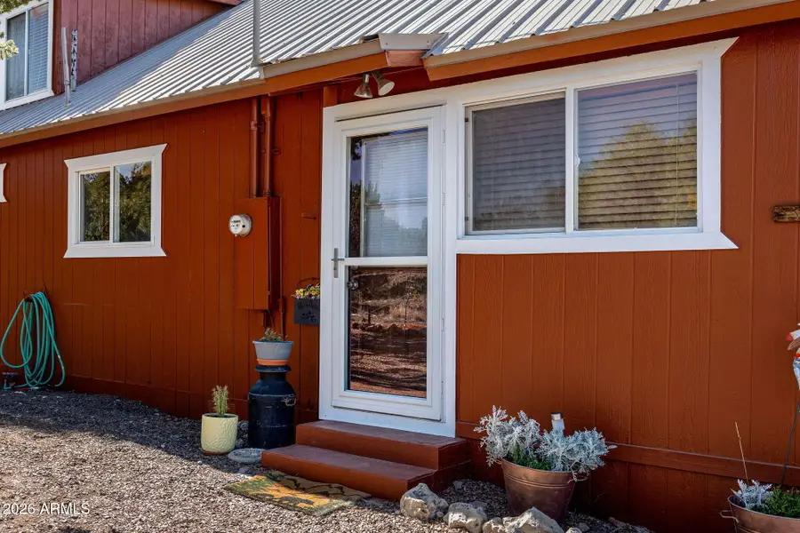 3370 Turkey Run, Overgaard, AZ 85933 - #3