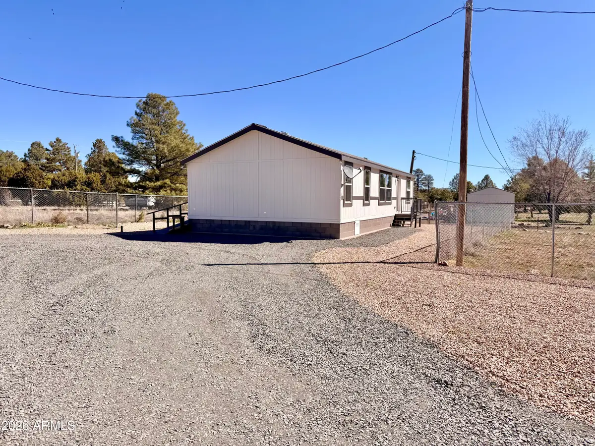 2122 Meadow Lane, Overgaard, AZ 85933 - #1