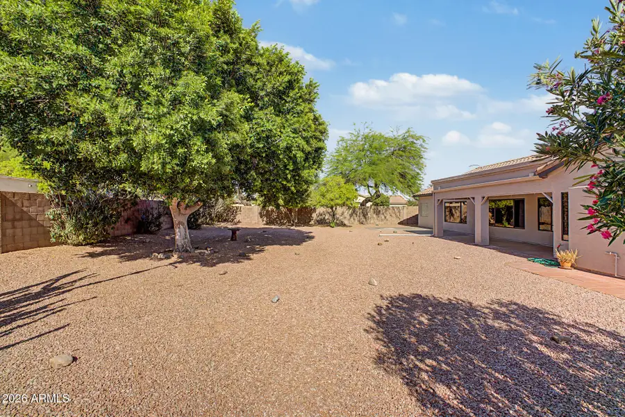 7401 W Villa Chula Avenue W, Glendale, AZ 85310 - #2