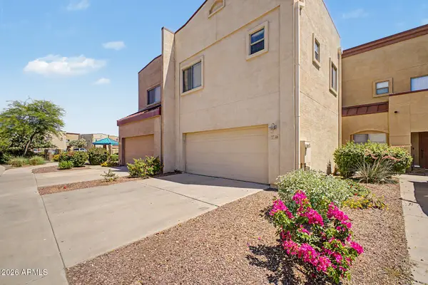 1015 S Val Vista Drive #68, Mesa, AZ 85204