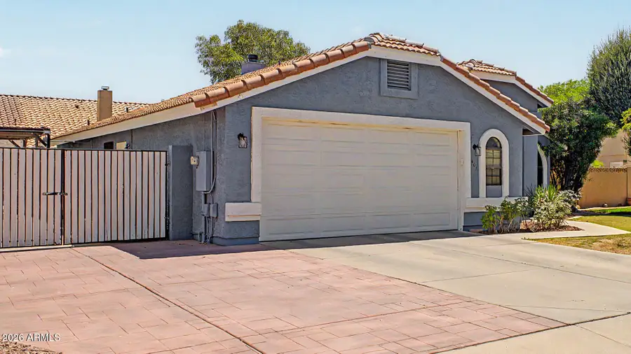 407 E Century Avenue, Gilbert, AZ 85296 - #2