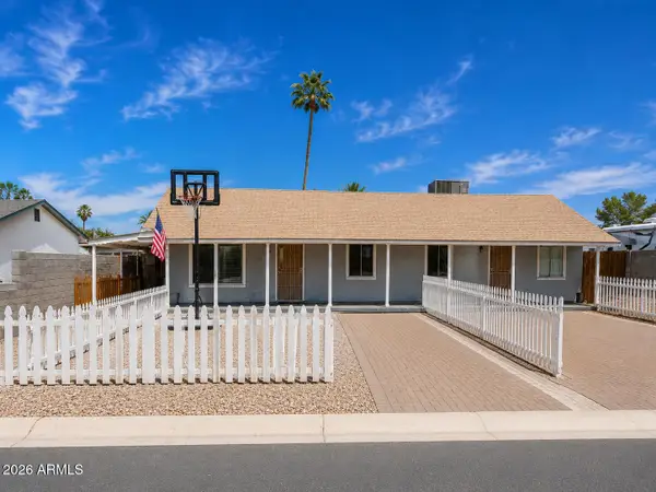 1812 N 31st Place, Phoenix, AZ 85008