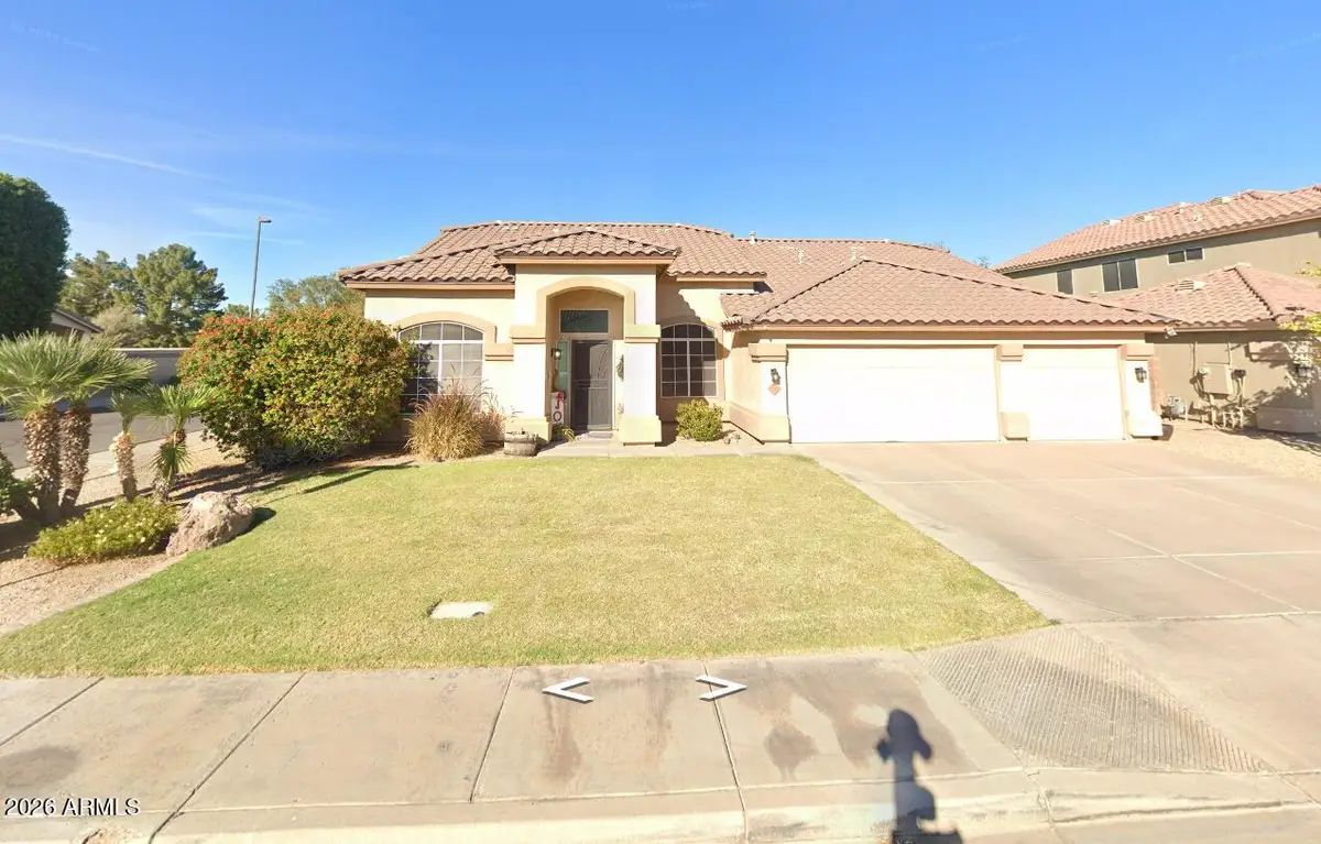 664 W Juanita Avenue, Gilbert, AZ 85233 - #1