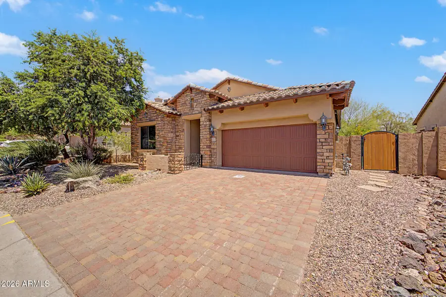 2743 N Raven --, Mesa, AZ 85207 - #2