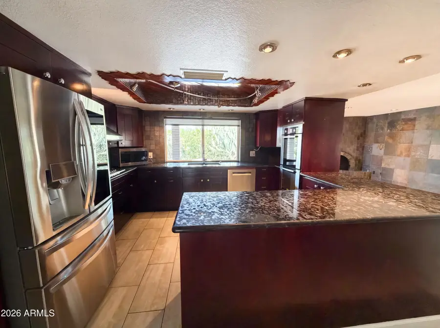 2244 E Nicolet Avenue, Phoenix, AZ 85020 - #2