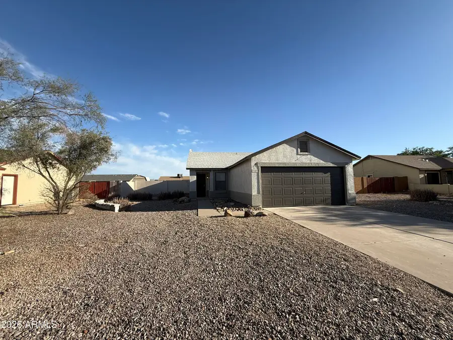11405 W Carousel Drive, Arizona City, AZ 85123 - #2