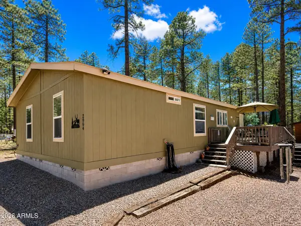 2964 Teddy Bear Trail, Overgaard, AZ 85933