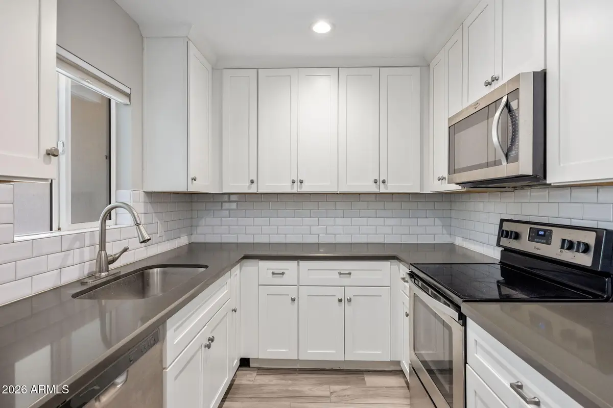 102 W Maryland Avenue #E1, Phoenix, AZ 85013 - #1