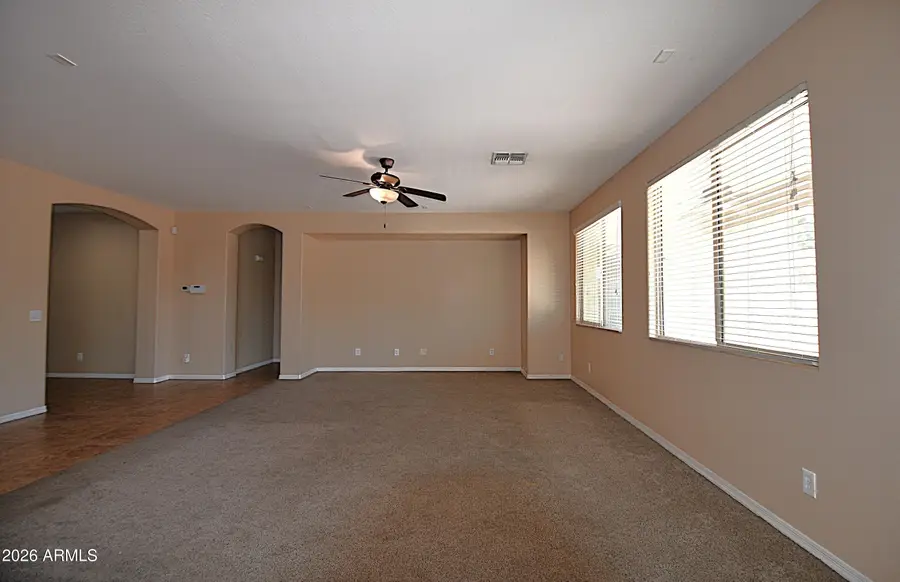143 W Sweet Shrub Avenue, San Tan Valley, AZ 85140 - #2