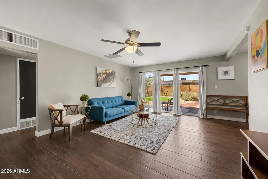 2344 W Mitchell Drive, Phoenix, AZ 85015 - #3
