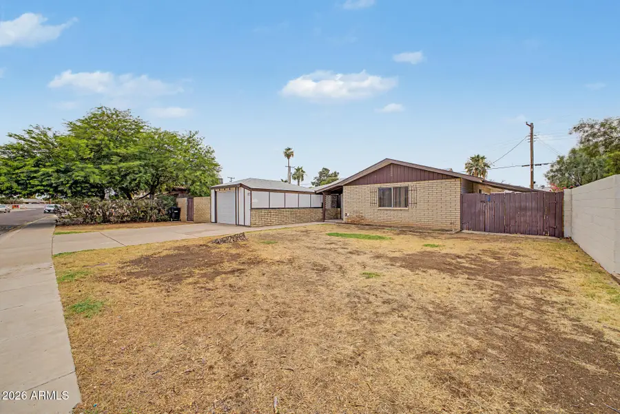 3525 W Morten Avenue, Phoenix, AZ 85051 - #2